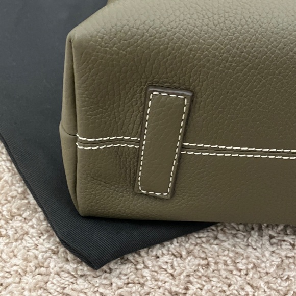 NWT Strathberry Lana Hobo Bag in Khaki Green - Picture 5 of 10